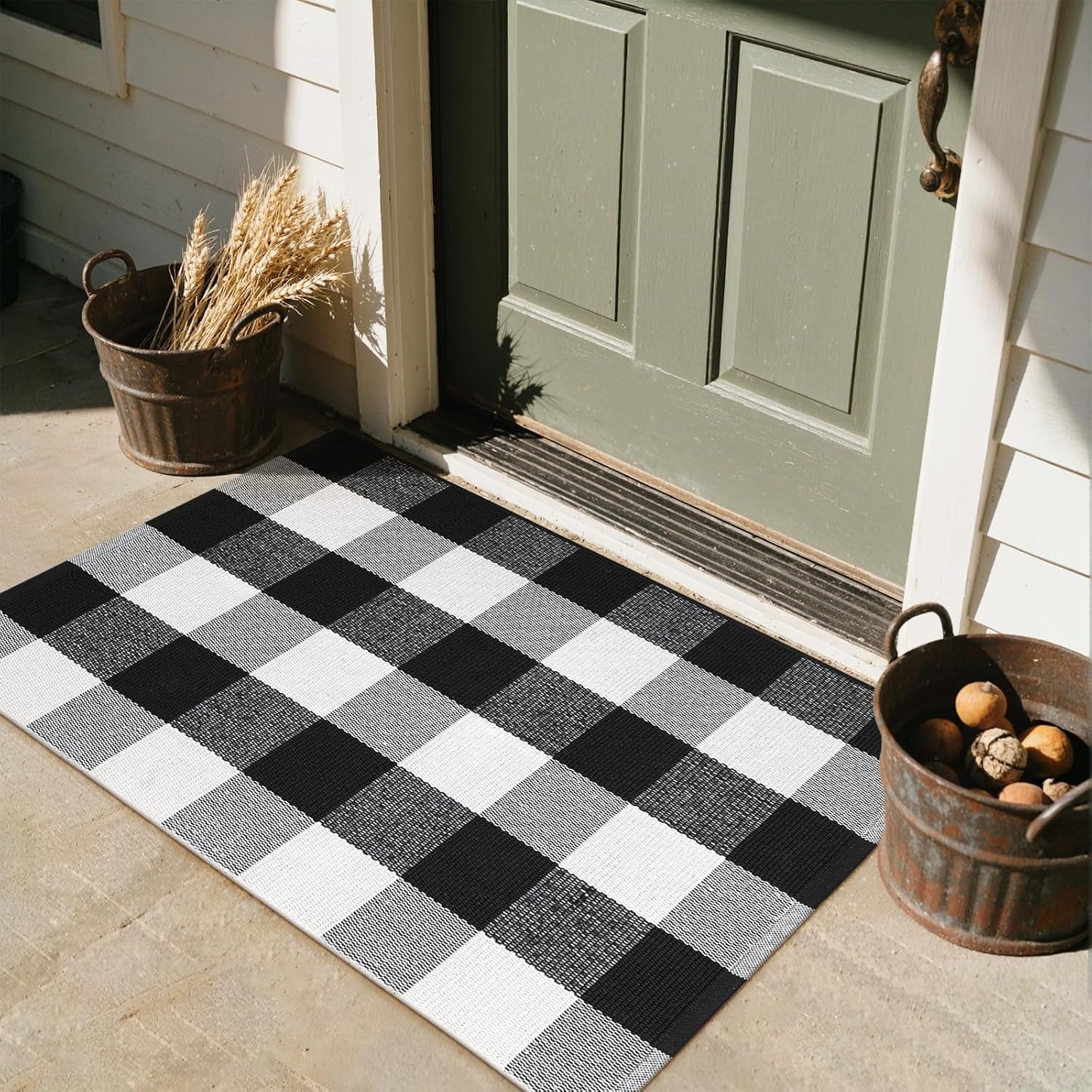 Buffalo Plaid Front Porch Rug, Small Black White 2X3 Outdoor Door Mat, Washable Woven Checkered Entryway Rugs, Welcome Layered Doormats for Farmhouse Kitchen/Bathroom/Patio