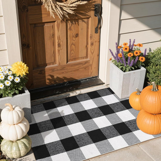 Buffalo Plaid Front Porch Rug, Small Black White 2X3 Outdoor Door Mat, Washable Woven Checkered Entryway Rugs, Welcome Layered Doormats for Farmhouse Kitchen/Bathroom/Patio